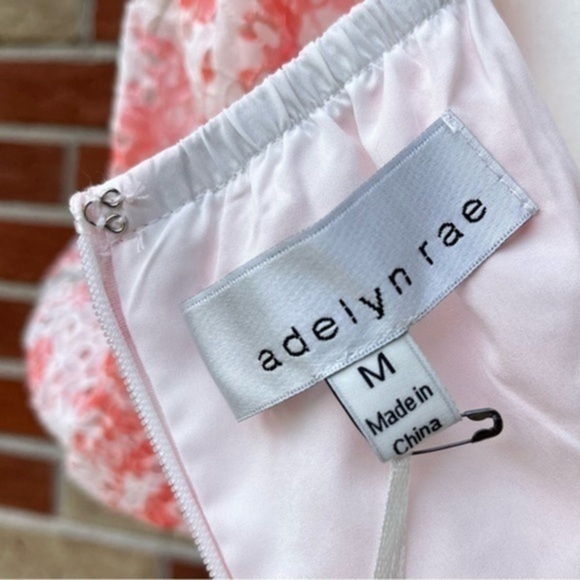 ☀️ NWT Adelyn Rae Collen Floral Eyelet Puff Sleeve Mini Dress in Flamingo - Picture 15 of 16